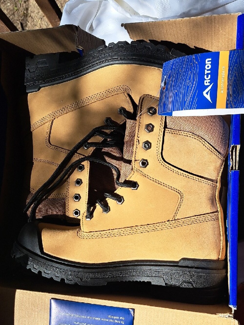 Men's Tan Work Boots - Rugged Lace-Up Safety Style